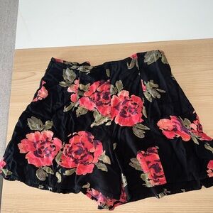 Floral Black Women's Shorts